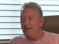 фото - Уоррен наваливает Хирну за Усик–Фьюри – «его прогнозы так же хороши, как геморрой для жокея»