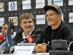 фото - Следующий бой Александра Усика: промоутер назвал примерные сроки и ближайшие планы