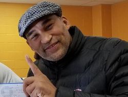 фото - Рейтинг–колдун Окендо судится за деньги и хочет автоматом получить чемпионский титул