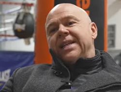 фото - «Можно ли научить Джошуа боксировать как Усик?» Мнение известного тренера