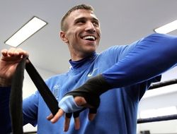 фото - Утренняя тренировка Василия Ломаченко: видео