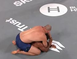 фото - Уокер засабмитил безногого Кларка: видео