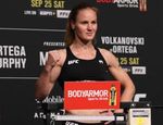 UFC 266: Волкановски, Шевченко, Диас и другие делают вес перед турниром — видео