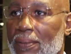 фото - Итауме пора драться с Усиком? Мнение легендарного Льюиса