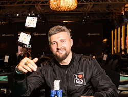 фото - Бой Фьюри-Усик — это часть хитрого плана Фрэнка Уоррена. Так считает Фроч