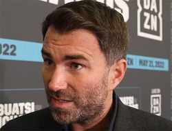 фото - «Ужасная ситуация». Эдди Хирн об отъезде Усика из Украины