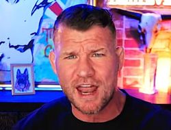 фото - Царукяна отодвинут ещё дальше от титула? Экс-чемпион не исключает такой вариант