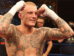 фото - Скандинав Патрик Нильсен побил поляка Патрика Маевски