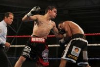 Видео боя: Хуан Карлос Ревеко – Рикардо Нуньес