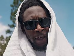 фото - «Дайте мне Бенна!» Дэвис гарантирует, что остановит британского «тираннозавра»