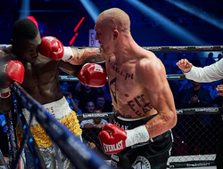 фото - Реальный проспект? Поляк Чеслак забил Дуродолу во втором раунде