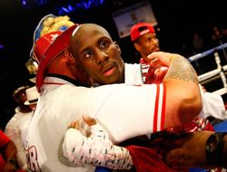 фото - Чемпион Фармер защитил титул победой над Френуа