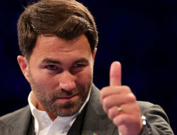 фото - Кто победил в бою Усик – Джошуа 2 по мнению Хирна: промоутер озвучил счёт