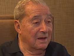 фото - Фьюри знает, какое большое испытание его ждёт в бою с Усиком — Арум