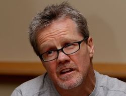 фото - Роуч: Мэйуэзер попросил меня подготовить Макгрегора