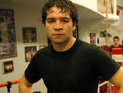 фото - Чавес-младший сорвал вечер бокса: Альфонсо Гомес спешит на выручку