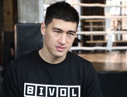 фото - Дмитрий Бивол высказался о бое с Канело Альваресом