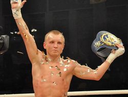 фото - Олег Ефимович нокаутировал Луиса Хуареса