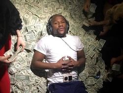 фото - От Хопкинса до Мэйуэзера: топ-10 богатейших боксёров в истории — видео от vRINGe.com