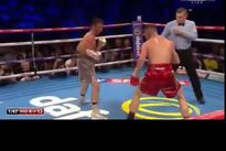 Видео боя: Райан Барнетт — Ли Хэскинс