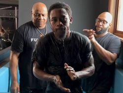 фото - Подтверждены два топовых боя. Оба состоятся в мае