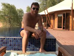 фото - Ковалёв откровенничает, Канело в отпуске, Поветкин на обложке — соцсети