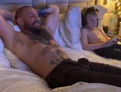 фото - Конор Макгрегор узнал имя соперника и дату боя. Наверное… 