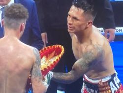 фото - Лара отобрал титул у Вуда в кровавом махаче: видео