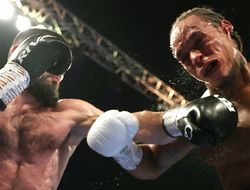 фото - Бетербиев – Ярд. Видео нокаута