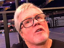 фото - Теренс Кроуфорд лучше Василия Ломаченко — Фредди Роуч