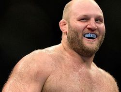 фото - В UFC объявили о поединке Джоша Барнетта и Бена Ротуэлла