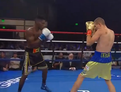 фото - Богачук быстро нокаутировал Аллоти. Помог рефери — видео