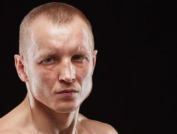 фото - Дончанин Олег Ефимович нокаутировал Джулиани по печени