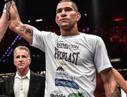 фото - Экс-чемпион UFC включён в Зал славы Glory