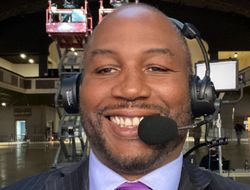 фото - Льюис недоумевает – кто клонировал Холифилда? А Хэттон просто матерится