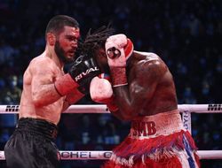 фото - Канело удосрочит Бетербиева — прогноз Тони Беллью