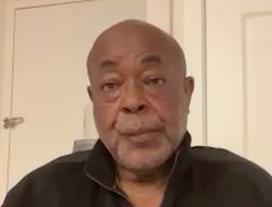 фото - «Усик победит и в реванше». Башир о победе над Фьюри 