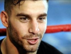 фото - Давид Лемьё обещает Билли Джо Сондерсу «мощные плюхи и кровищу»