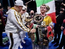 фото - Джейк Пол вновь вспомнил о Канело. А Хирн размышляет о титульных шансах шоумена