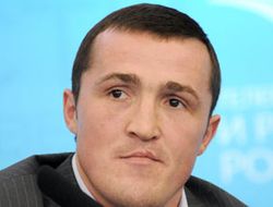 фото - Кудряшов–Паласиос, Чахкиев–Брудов, Трояновский–Шахназарян, Бивол и Чарр в андеркарте у Лебедева и Каленга