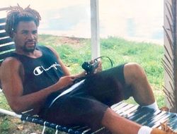 фото - Кличко попал в мощный список НВО, Деревянченко держит на лапах Трампа — соцсети