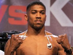 фото - Джошуа: Я не знаю, что в головах у Паркера и Уайлдера, но с пиаром у них беда