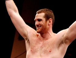 фото - Прайс управился с мешкобойцем Перковичем, Файгенбютц снёс Андино