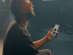 фото - Экс-футболист Эвра хочет тренироваться у Нурмагомедова. Хабиб дал ответ