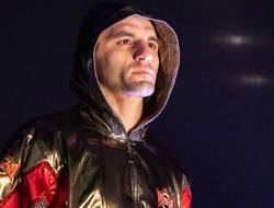 фото - «Наступила моя спортивная старость». Далакян прокомментировал поражение Акуи