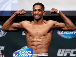 фото - UFC 219: Кондит провалил возвращение, проиграв Мэгни