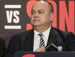 фото - Что там с реваншем Емельяненко и Вердума? Рассказывает президент Bellator