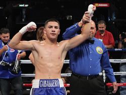 фото - Экс-чемпион Кабальеро и проспект Гомес без проблем побеждают в Индио