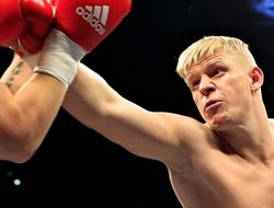 фото - Датский тяж Нильсен победил Ларгетти, едва не оконфузившись в конце боя