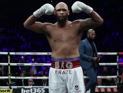 фото - Нокауты от Кларка и Дюбуа: видео